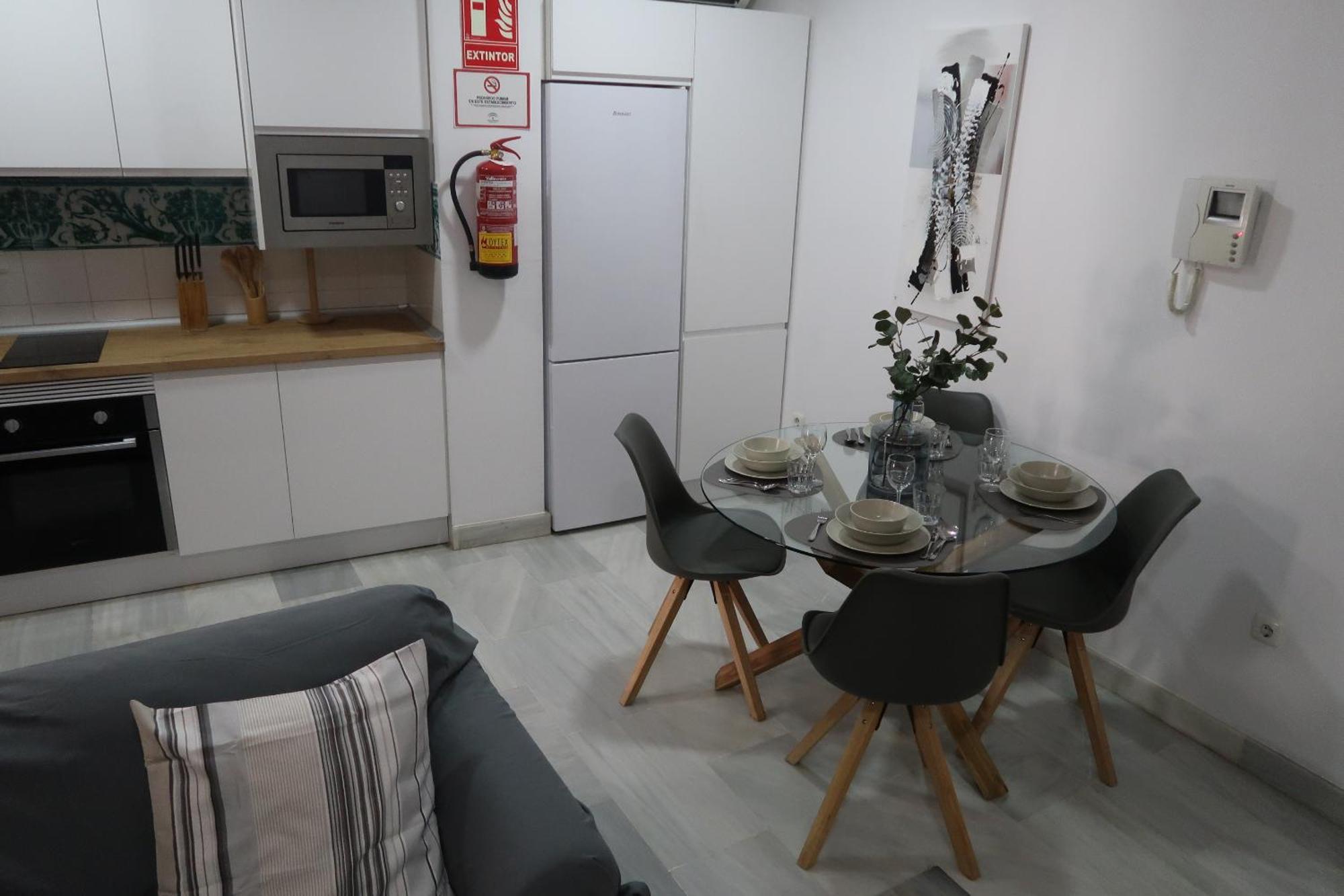 J & E Center Appartamento