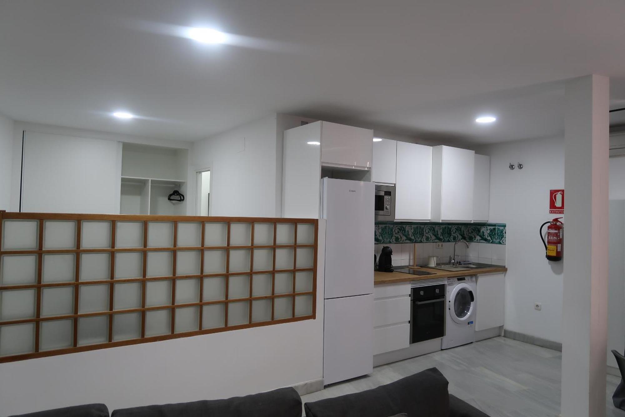 J & E Center Appartamento *