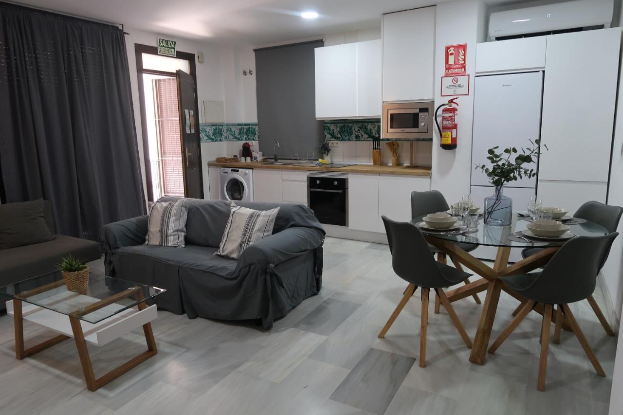 J & E Center Apartment Malaga