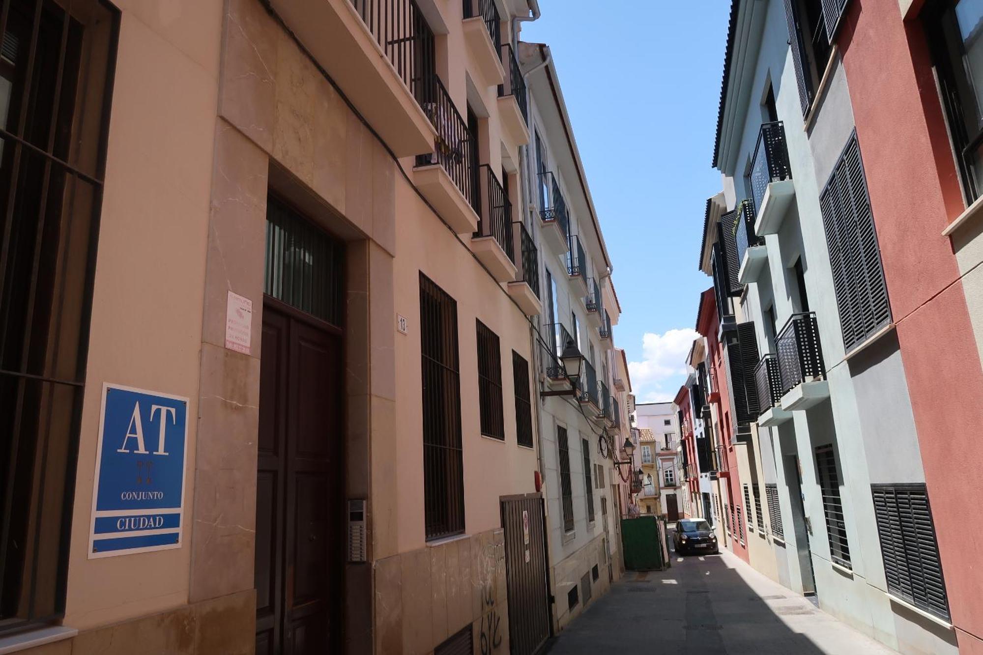 J & E Center Apartment Malaga